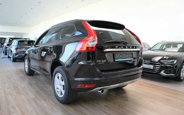 Volvo XC60 D3 150PK 6V*MOMENTUM*VELE OPTIES*TOPWAGEN & PRIJS! Image 8