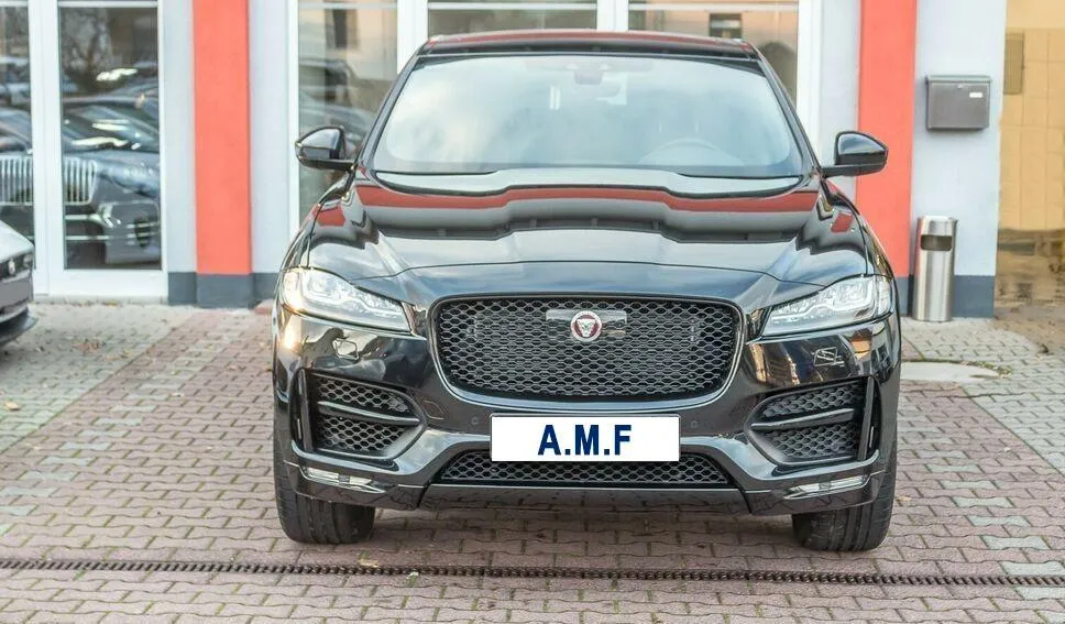 JAGUAR F-Pace 2.0 D 180 CV AWD aut. R-Sport Image 3