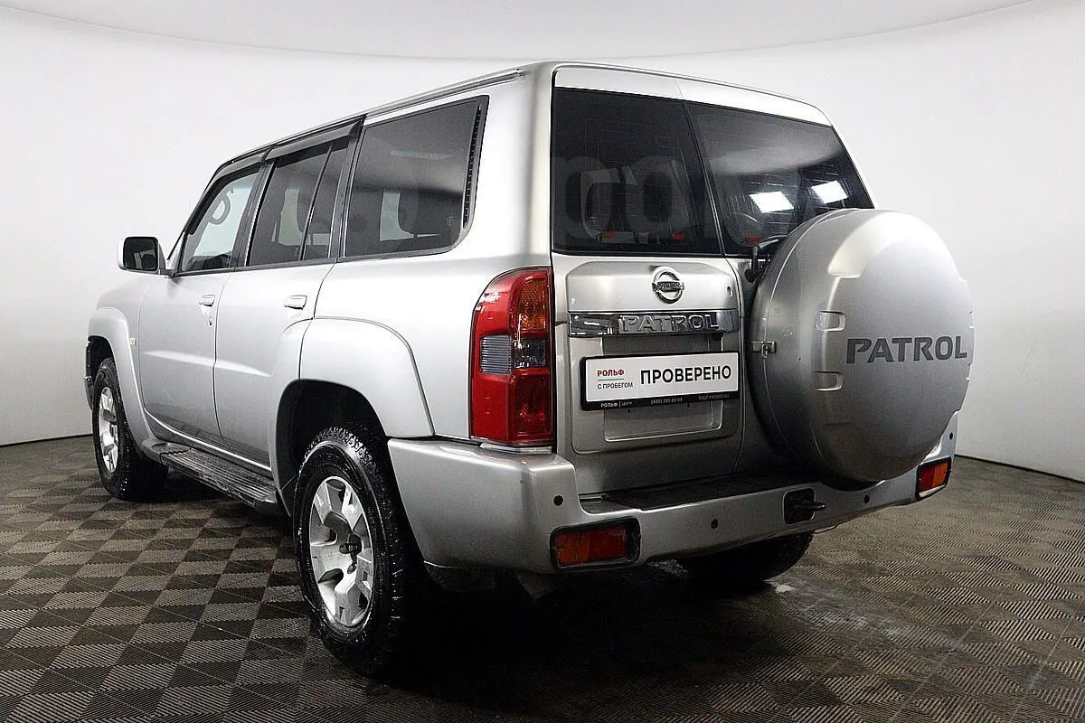 Nissan Patrol Image 7