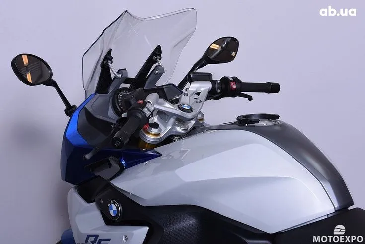 BMW R Image 8