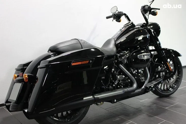 Harley-Davidson FLHRXS Image 2